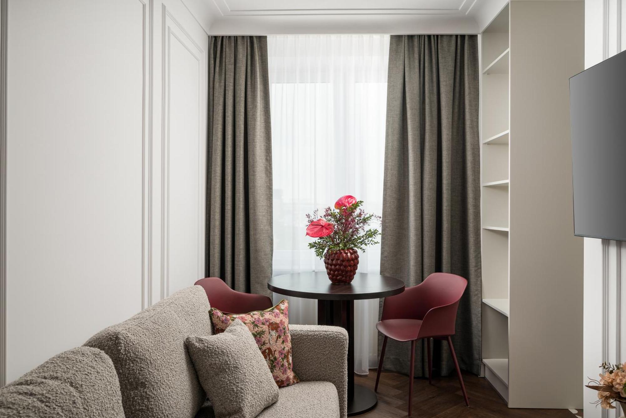 City Centre Deluxe Apartment Warschau Buitenkant foto