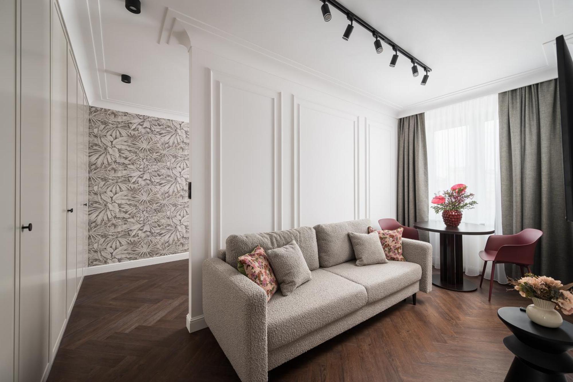 City Centre Deluxe Apartment Warschau Buitenkant foto